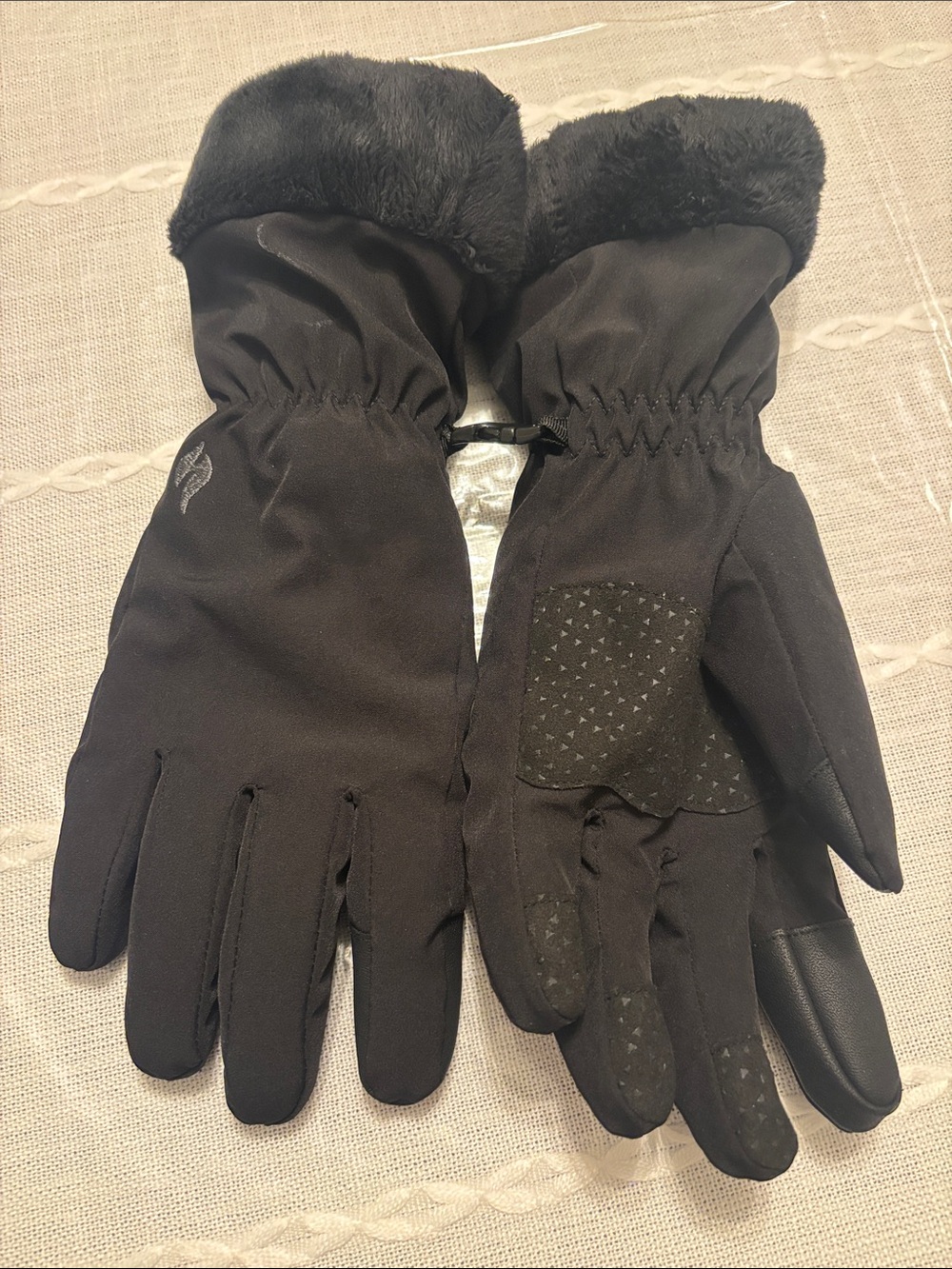 Kenai heat holder black soft shell winter gloves